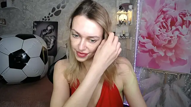 NickyAdamidi webcam