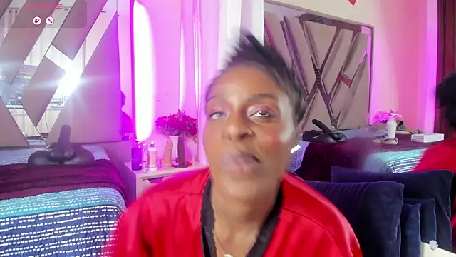 anisha_zambrano webcam