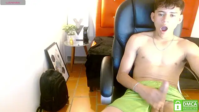 Ryan_grayx webcam