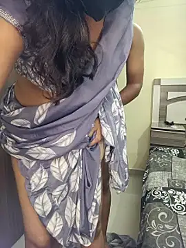 Desii_Couple69 webcam
