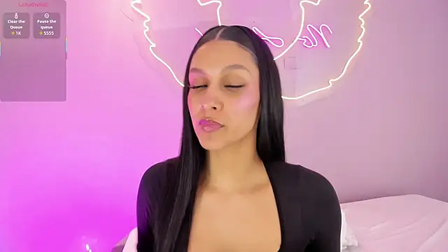 TalianaHernandez webcam