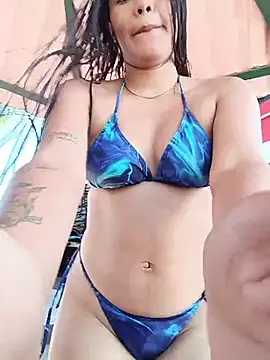 AlanaMontiel webcam