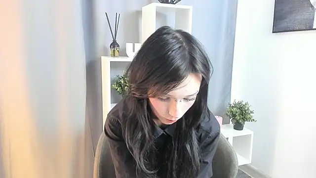 LawannaOmersa webcam