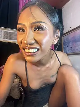 Tarah_victoria_collins live cam on StripChat