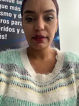 Sara-77 webcam