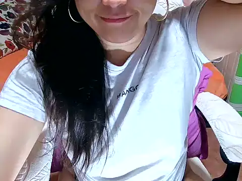 Filipina_Desire webcam