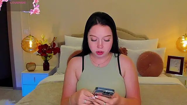 LexiePat webcam