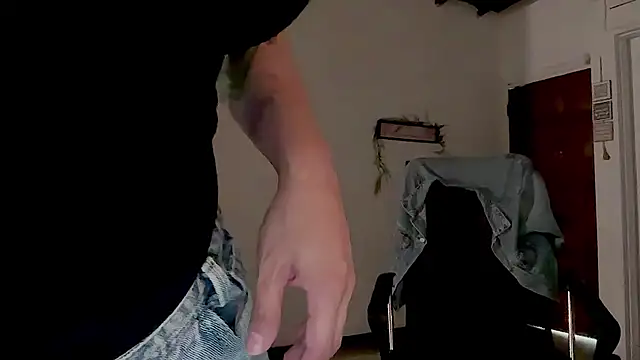MarcellaGriffin webcam