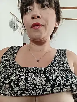 tata_sanz_ webcam