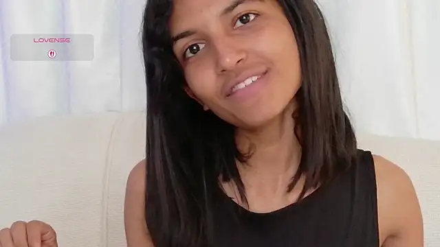 YuliethPetite webcam