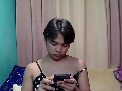 pinaymorena_zeinab webcam