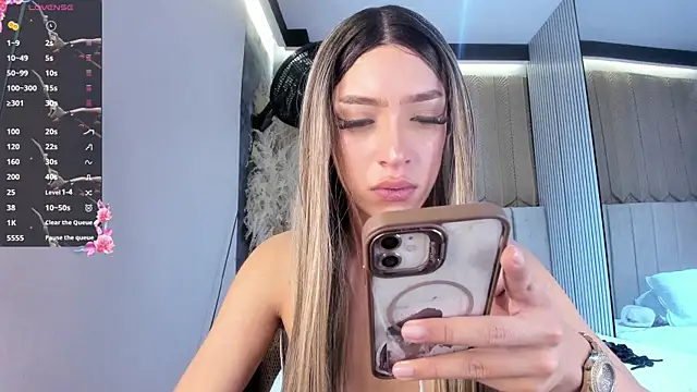 DeboraCopper_ webcam