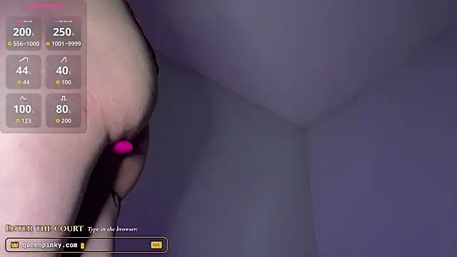 queenpinky_ webcam