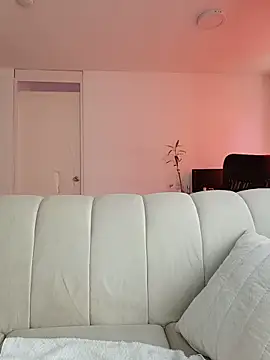 Halliesturner webcam