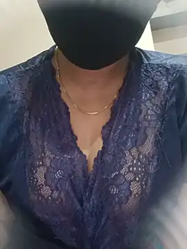 Nila_tamil36 webcam