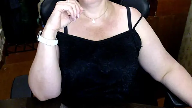 AlisaHot55 webcam