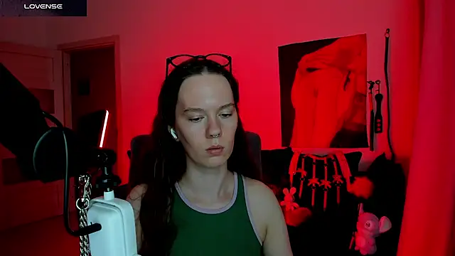 Vulgar_Tamer webcam