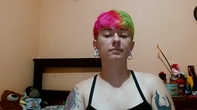 tomboyblue webcam