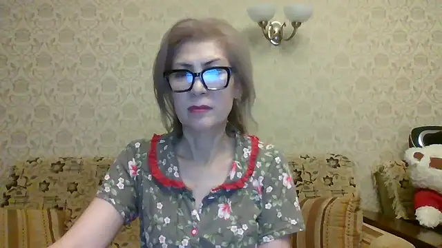 Elegant00Lady webcam