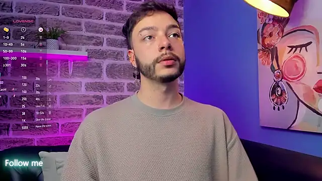 noah_ricci webcam