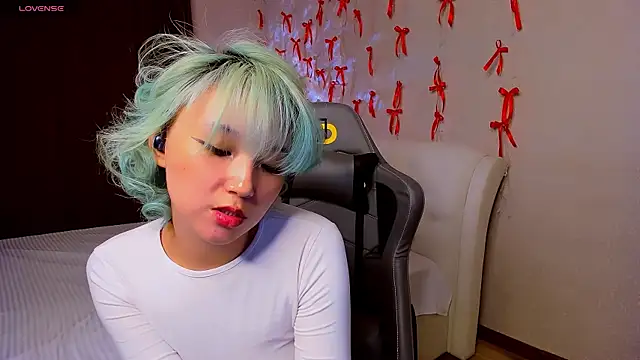 Milla_Aheo webcam