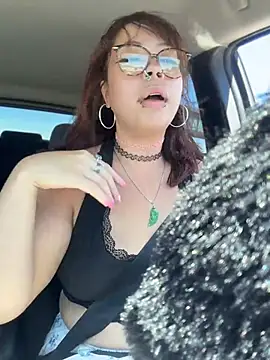 moan4mona webcam