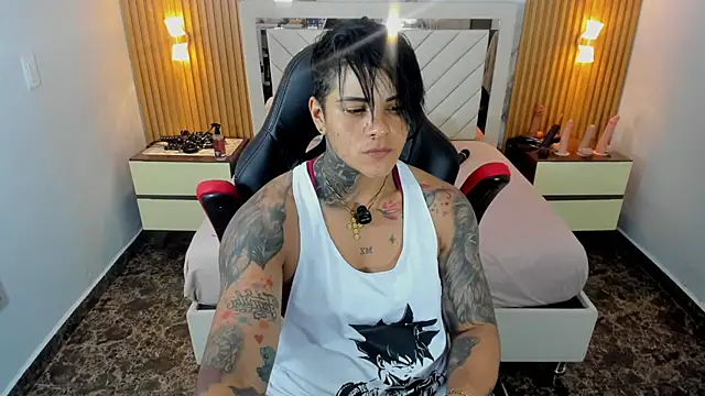 KAROLLJONES1 webcam