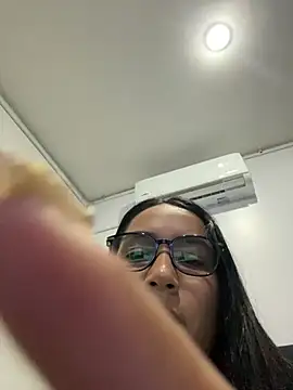 Val12777 webcam
