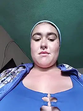 Fiery_Mia webcam