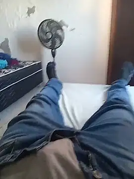 Mineirinho_85 webcam