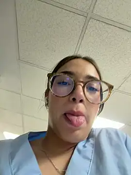Sweet_Milaa1 webcam