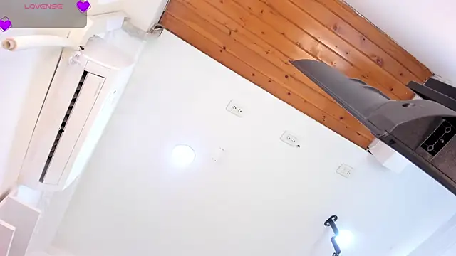 AylinLove_ webcam