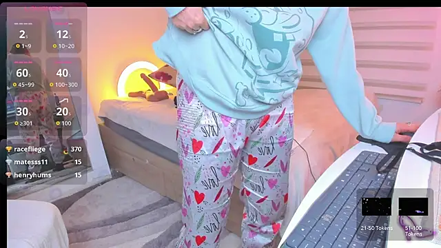 SharonVelvet webcam