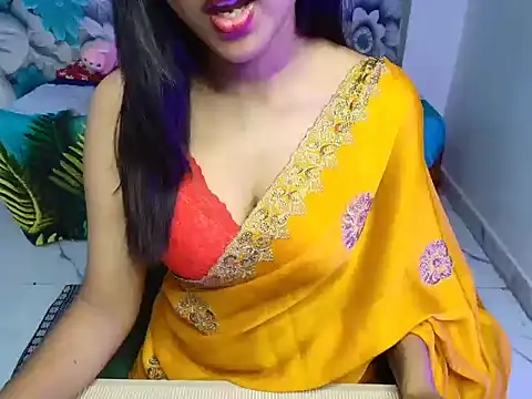 Hot-kavya webcam