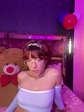 Scarlett_Squerit