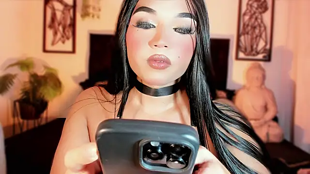 misstreslatin webcam