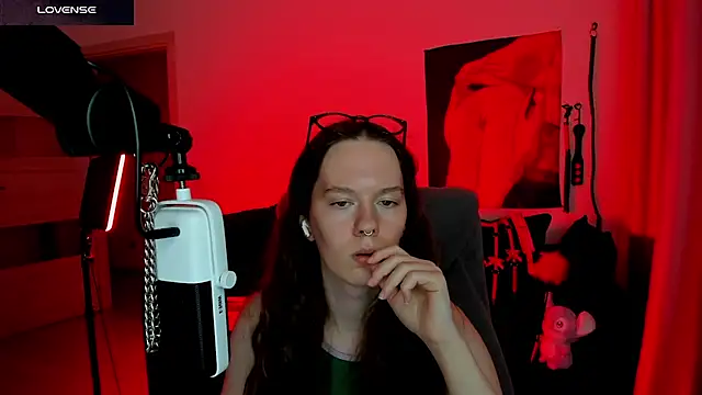 Vulgar_Tamer webcam