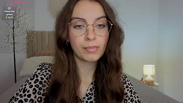 Real_cutie1 webcam