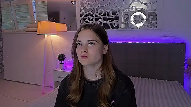 LuisaClover webcam