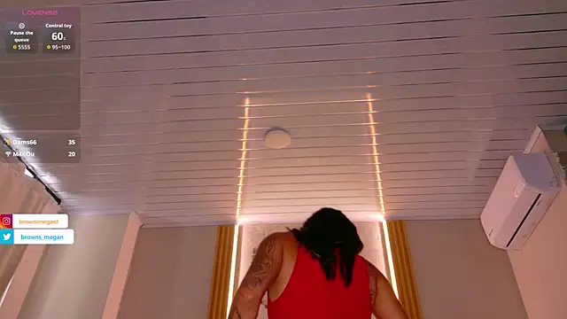 Megan_browns1 webcam