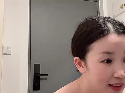 Ruby-13 live sex cam