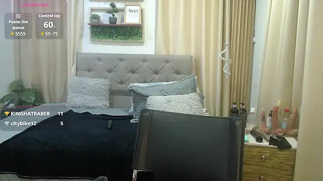 sasi_luna webcam