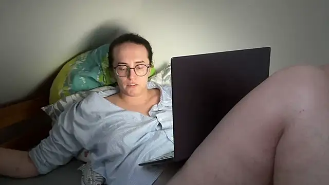SofiaTease live cam on StripChat