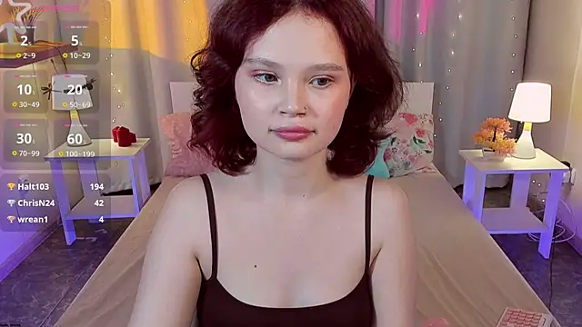 EmilyChaves live cam on StripChat