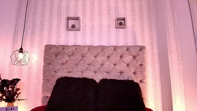 jeanne_holland live cam on StripChat