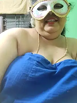 tamil-mayasri (F milf) - New toys