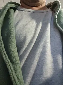 juanpa8453 (Ask my age) - Acabada cum milk spread on body lick👅