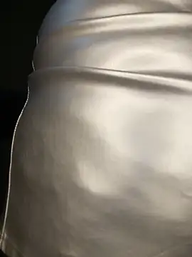 BOTTYANGELxx1 live sex cam