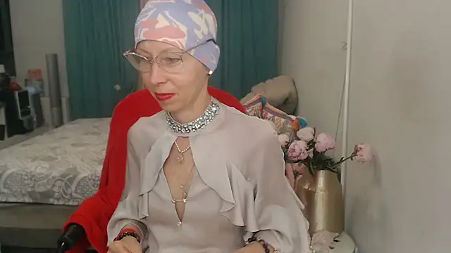 LuxuryNika