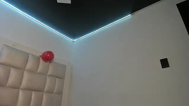 peyton__wat webcam